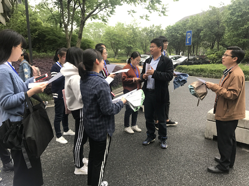 走进后勤——体验“美丽校园实践活动”