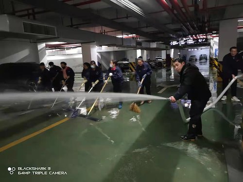 清理地下车库 清理地下车库