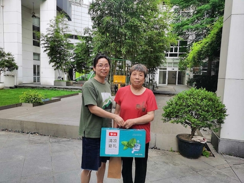 联络员送清凉4_副本