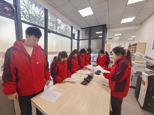 20250224综合服务中心图文制作部开展保密管理培训