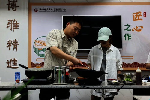 c722ed8c4f1f4416ad223450d75120f9