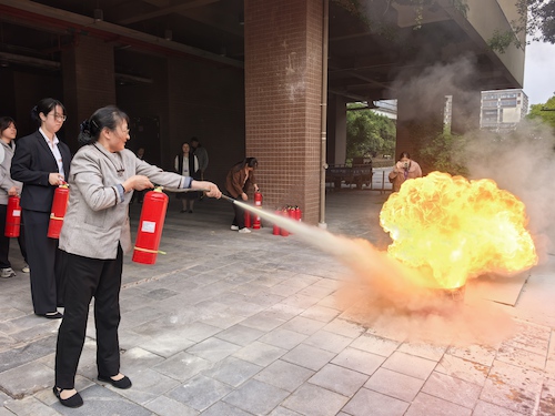 灭火器实操演练5