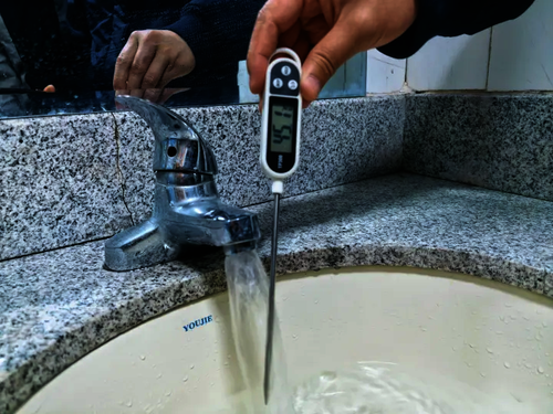 9e9637ce2ee19cf1a99ef15de0196bab