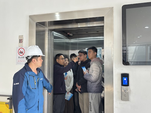 0816d6dcfa8a0b8e72ae0406f0b8214f