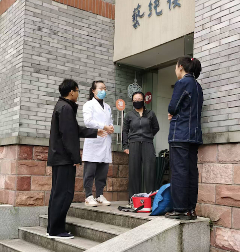 0804e2d129c7fc4ee9142eaf2c72303e